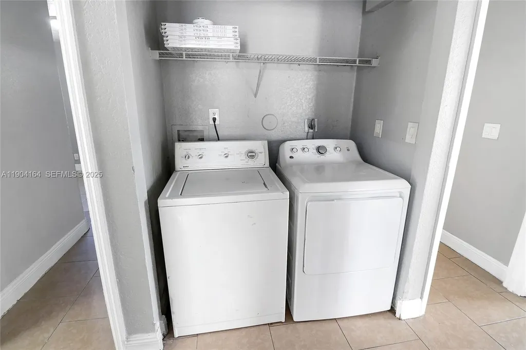 1722 NW 8th Court Fort Lauderdale FL 33311