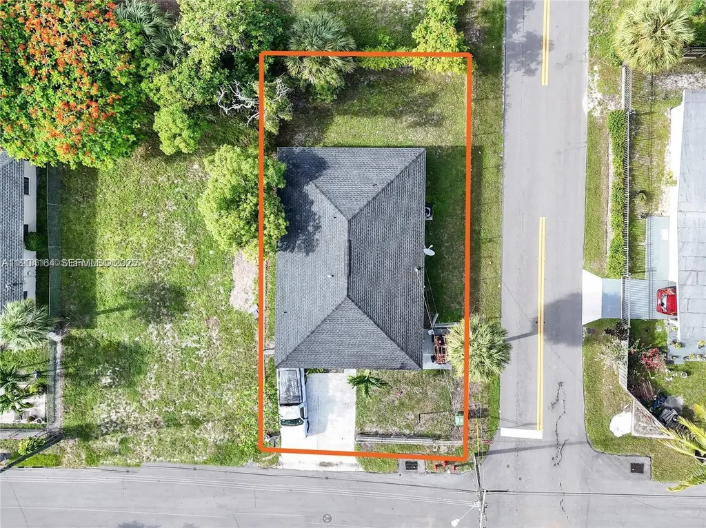 1722 NW 8th Court Fort Lauderdale FL 33311