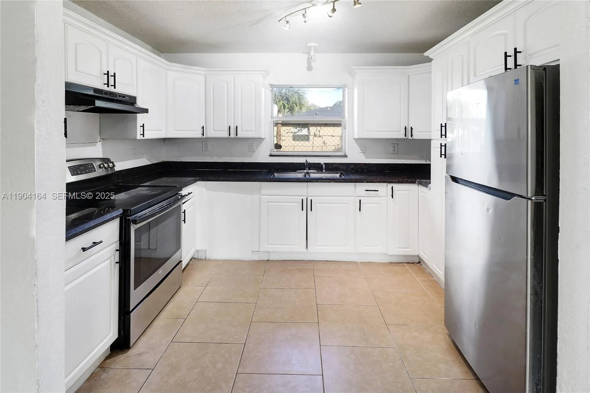 1722 NW 8th Court Fort Lauderdale FL 33311