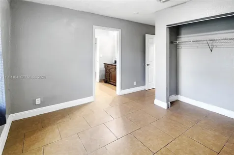 1722 NW 8th Court Fort Lauderdale FL 33311