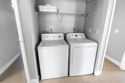 1722 NW 8th Court Fort Lauderdale FL 33311