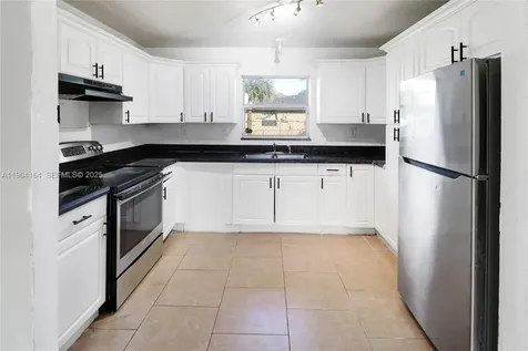 1722 NW 8th Court Fort Lauderdale FL 33311