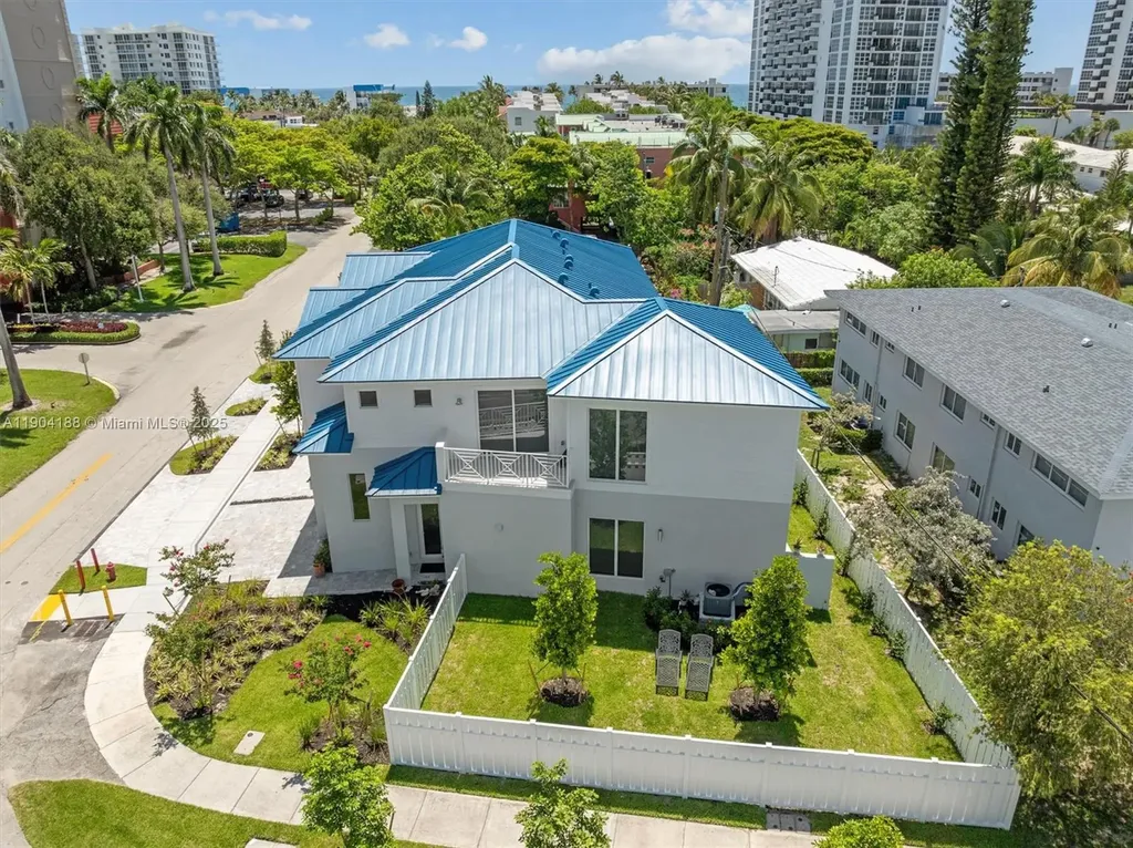 554 N Riverside Drive Pompano Beach FL 33062