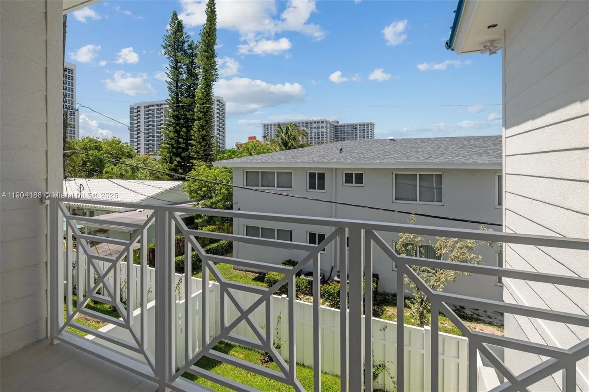 554 N Riverside Drive Pompano Beach FL 33062