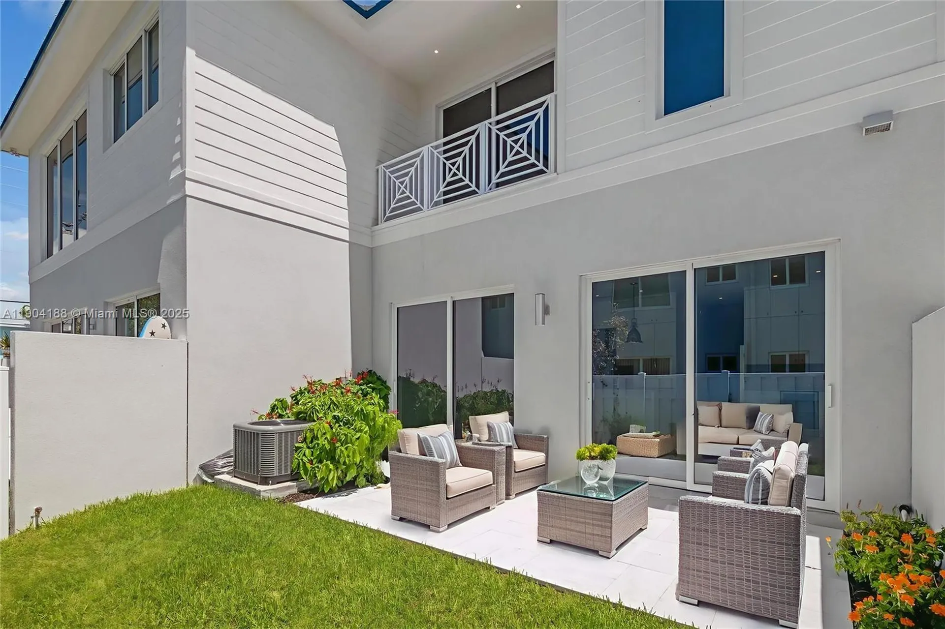 554 N Riverside Drive Pompano Beach FL 33062