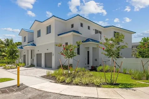 554 N Riverside Drive Pompano Beach FL 33062