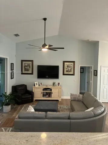 8788 SW Fishermans Wharf Drive Stuart FL 34997