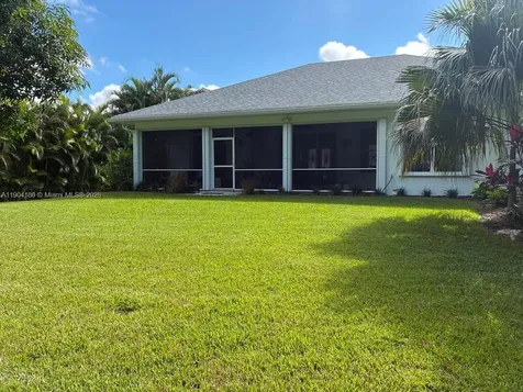 8788 SW Fishermans Wharf Drive Stuart FL 34997