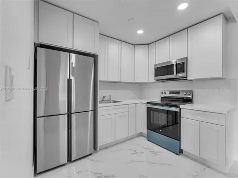 520 NW 32nd Place Miami FL 33125