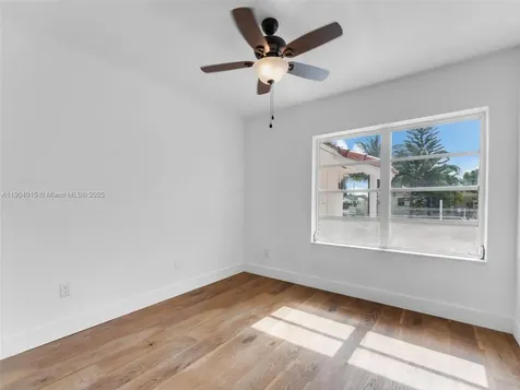 520 NW 32nd Place Miami FL 33125