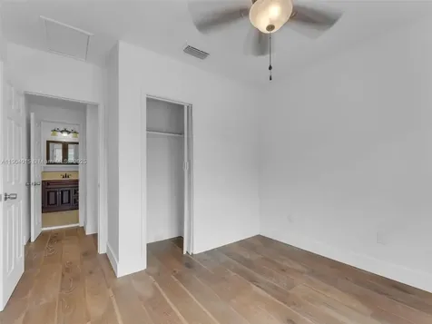 520 NW 32nd Place Miami FL 33125