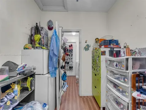 520 NW 32nd Place Miami FL 33125