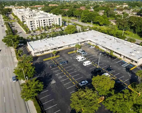 8415 W Mcnab Road Tamarac FL 33321