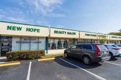 8415 W Mcnab Road Tamarac FL 33321