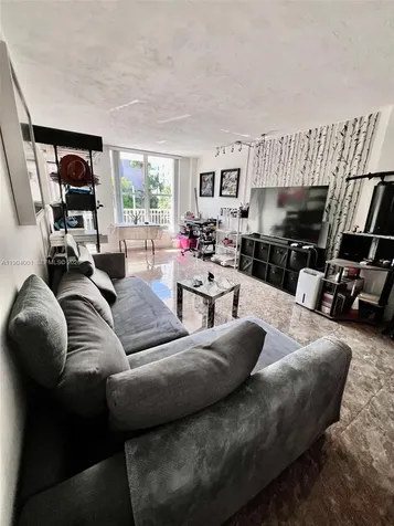 1300 Lincoln Road Miami Beach FL 33139