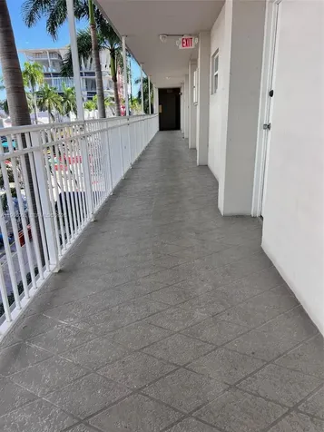 1300 Lincoln Road Miami Beach FL 33139