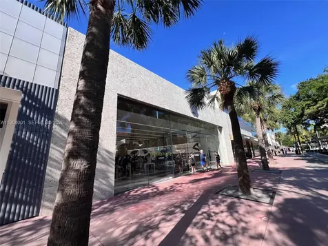 1300 Lincoln Road Miami Beach FL 33139