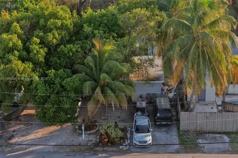 218 SW 14th Court Fort Lauderdale FL 33315