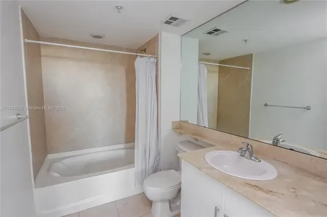 325 S Biscayne Boulevard Miami FL 33131