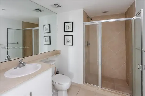 325 S Biscayne Boulevard Miami FL 33131