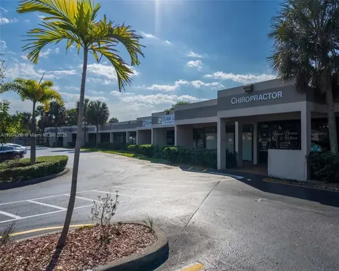 7132 W Mcnab Road Tamarac FL 33321