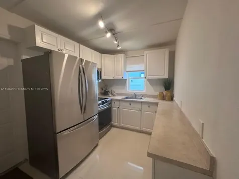 2898 NW 6th Court Fort Lauderdale FL 33311