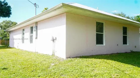 1496 SW 24th Avenue SW Vero Beach FL 32962