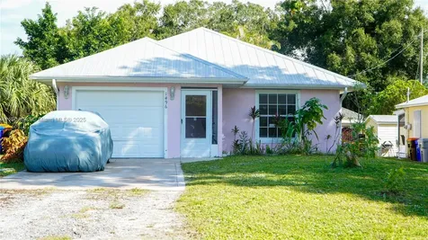 1496 SW 24th Avenue SW Vero Beach FL 32962