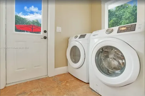 313 Monroe Drive West Palm Beach FL 33405