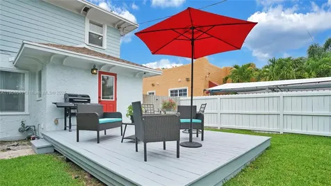 313 Monroe Drive West Palm Beach FL 33405