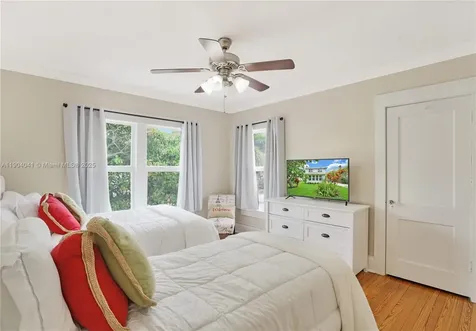 313 Monroe Drive West Palm Beach FL 33405