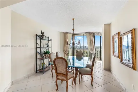 2000 Island Boulevard Aventura FL 33160