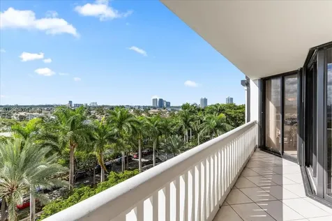 2000 Island Boulevard Aventura FL 33160