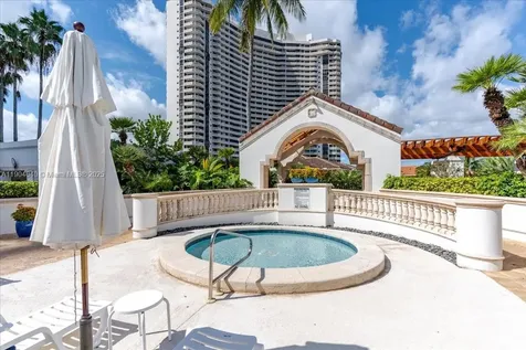 2000 Island Boulevard Aventura FL 33160