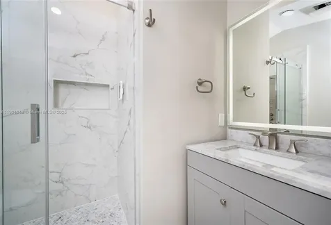 351 NE 211th Street Miami FL 33179