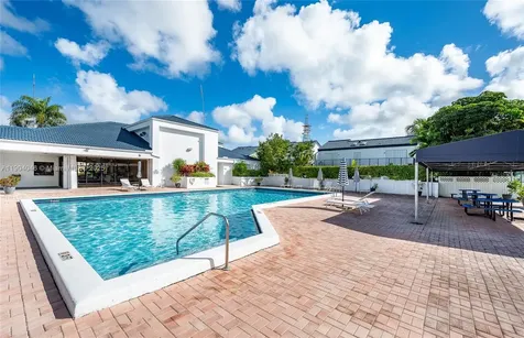 351 NE 211th Street Miami FL 33179
