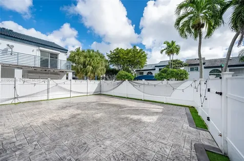 351 NE 211th Street Miami FL 33179