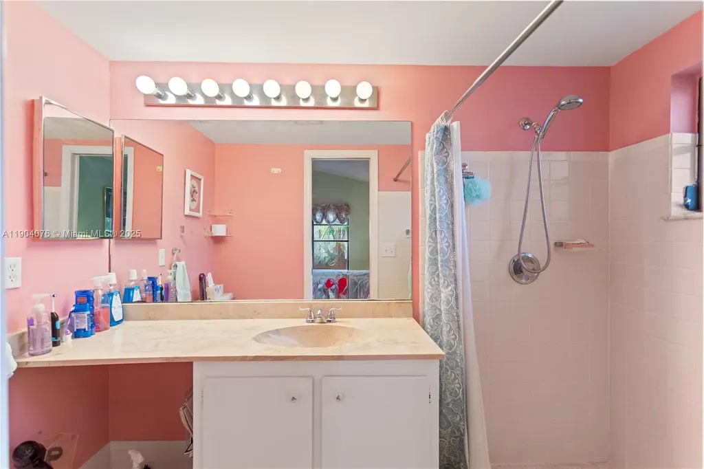 3753 N Arelia Drive N Delray Beach FL 33445