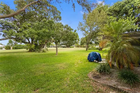 3753 N Arelia Drive N Delray Beach FL 33445