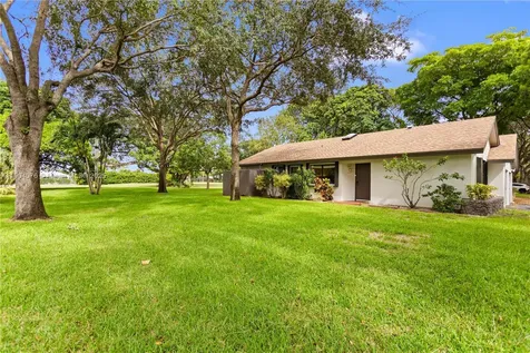 3753 N Arelia Drive N Delray Beach FL 33445