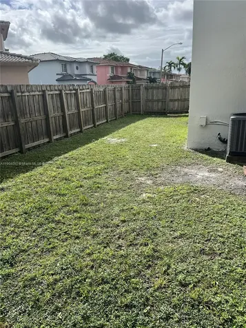 1387 SE 10th Street Homestead FL 33035
