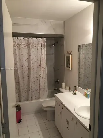 1387 SE 10th Street Homestead FL 33035