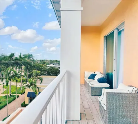 802 W Windward Way Lantana FL 33462