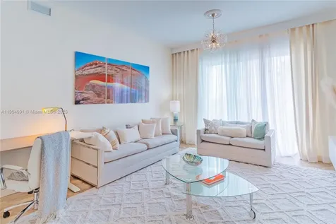 802 W Windward Way Lantana FL 33462