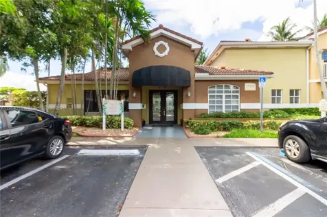 17200 NW 64th Avenue Miami Lakes FL 33015