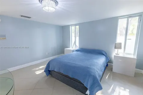 8371 NW 166th Terrace Miami Lakes FL 33016