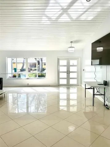 8371 NW 166th Terrace Miami Lakes FL 33016