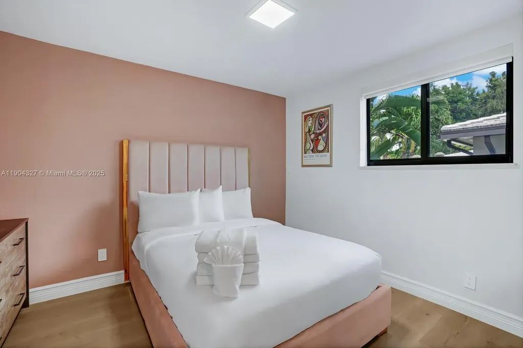 168 Fiesta Way Fort Lauderdale FL 33301