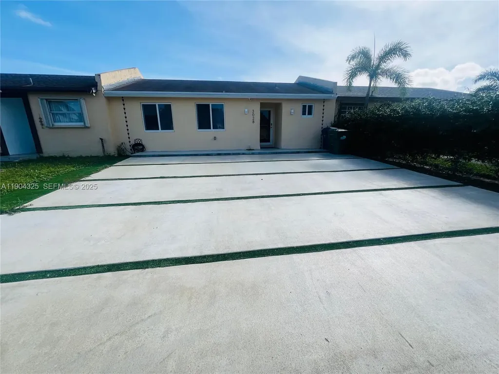 3028 NW 204th Terrace Miami Gardens FL 33056