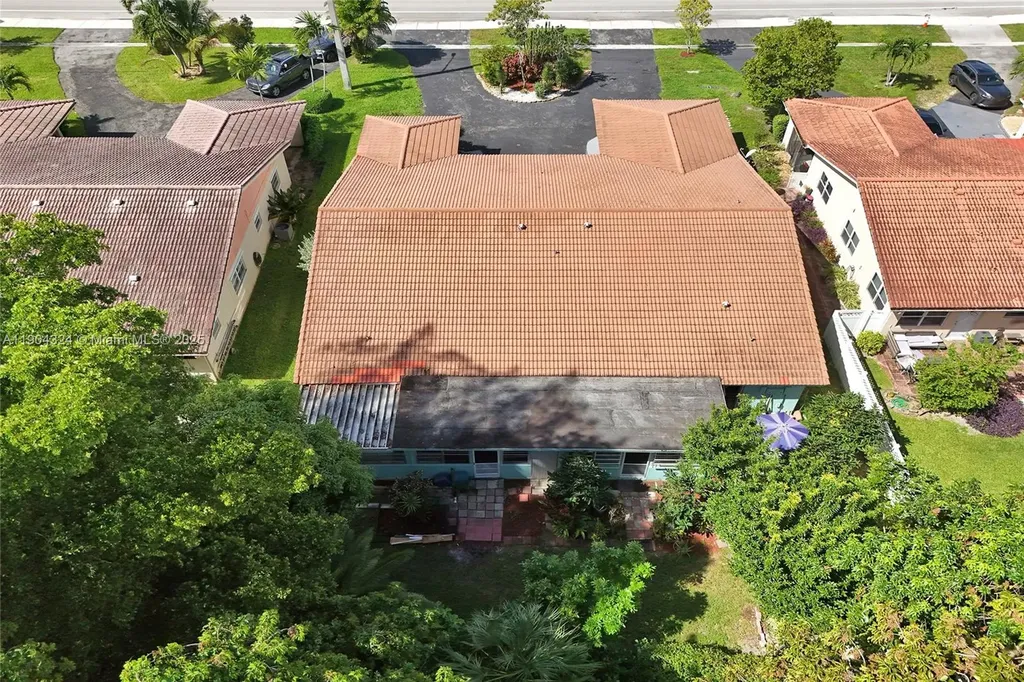 3941 NW 110th Avenue Coral Springs FL 33065